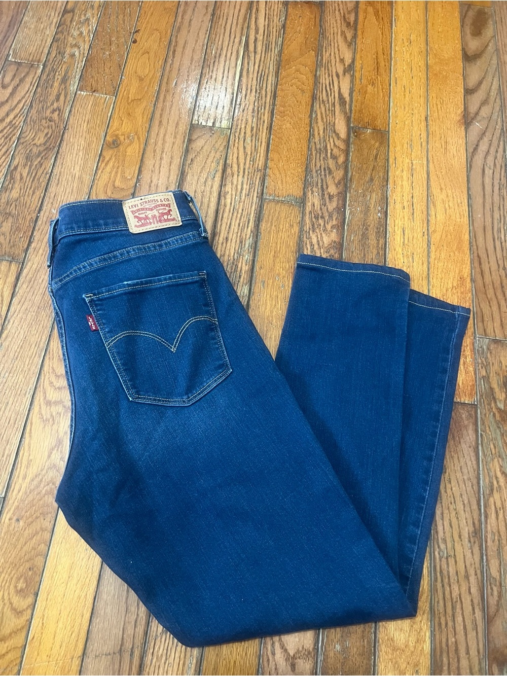 LEVI’S 311 Jeans Women’s Size 30 X30 Dark Blue Shaping Skinny Fit Denim
